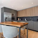 Apartment Calle Larga 48 *