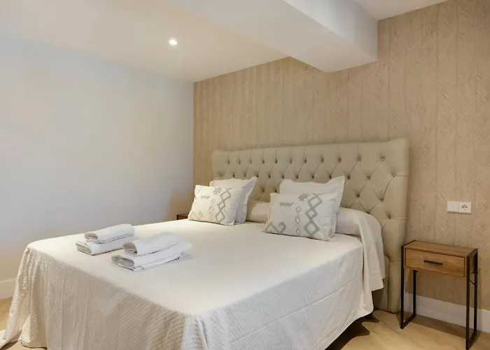 Calle Larga 48 جيريز